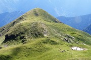 89 Il Monte Avaro visto dalla Bocchetta Triomen
